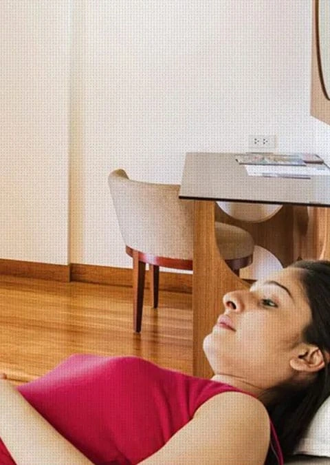 Physiotherapist providing home care physiotherapy service